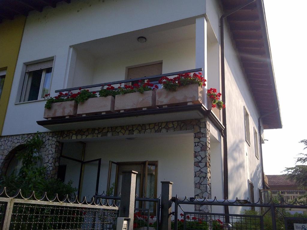 B&B Villa Lina Desenzano del Garda Luaran gambar