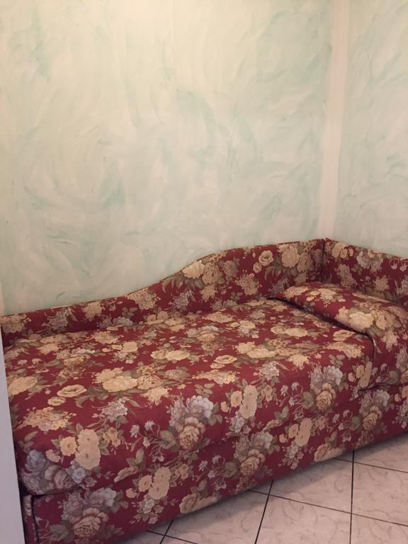 B&B Villa Lina Desenzano del Garda Luaran gambar